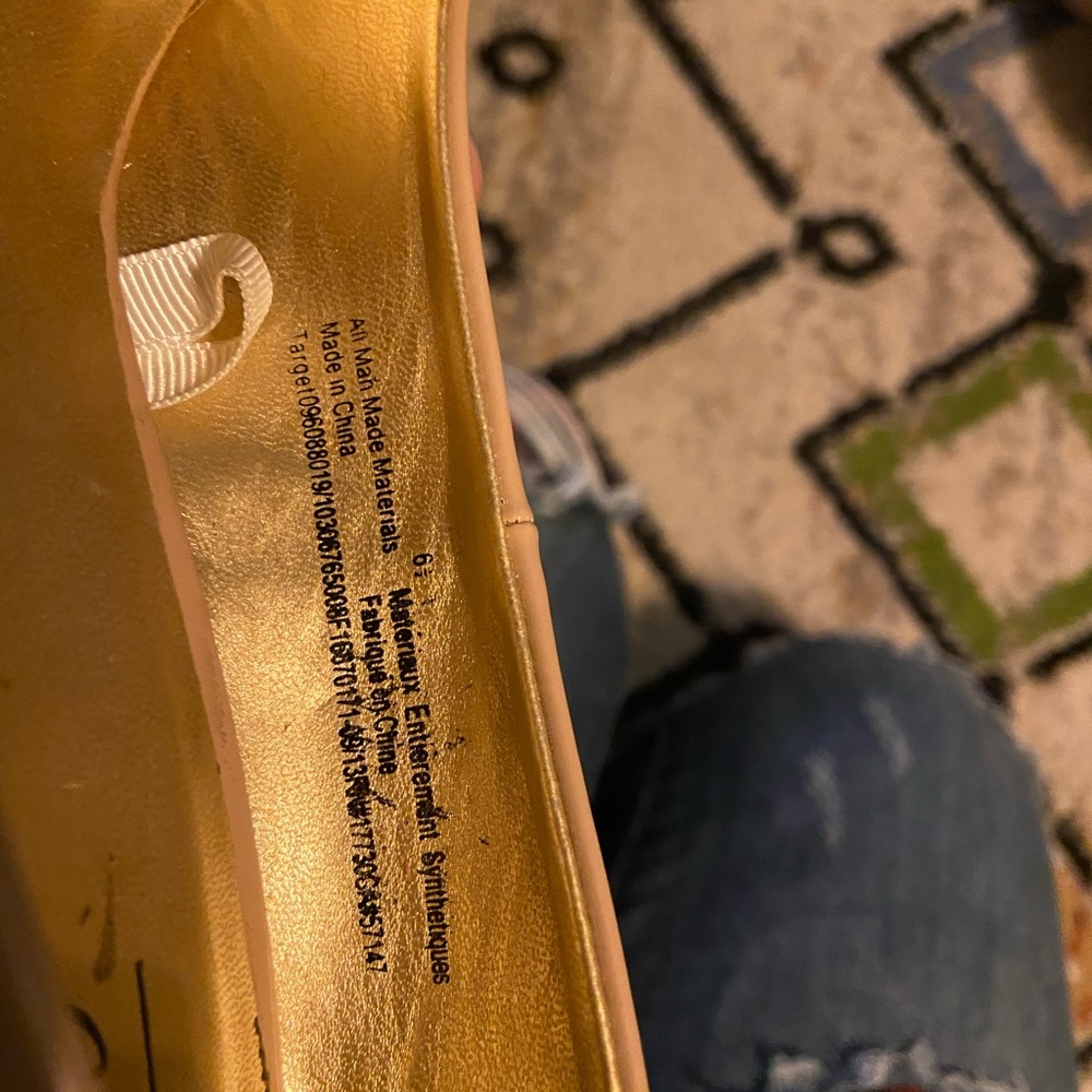 Neutral heels - Picture 6 of 6